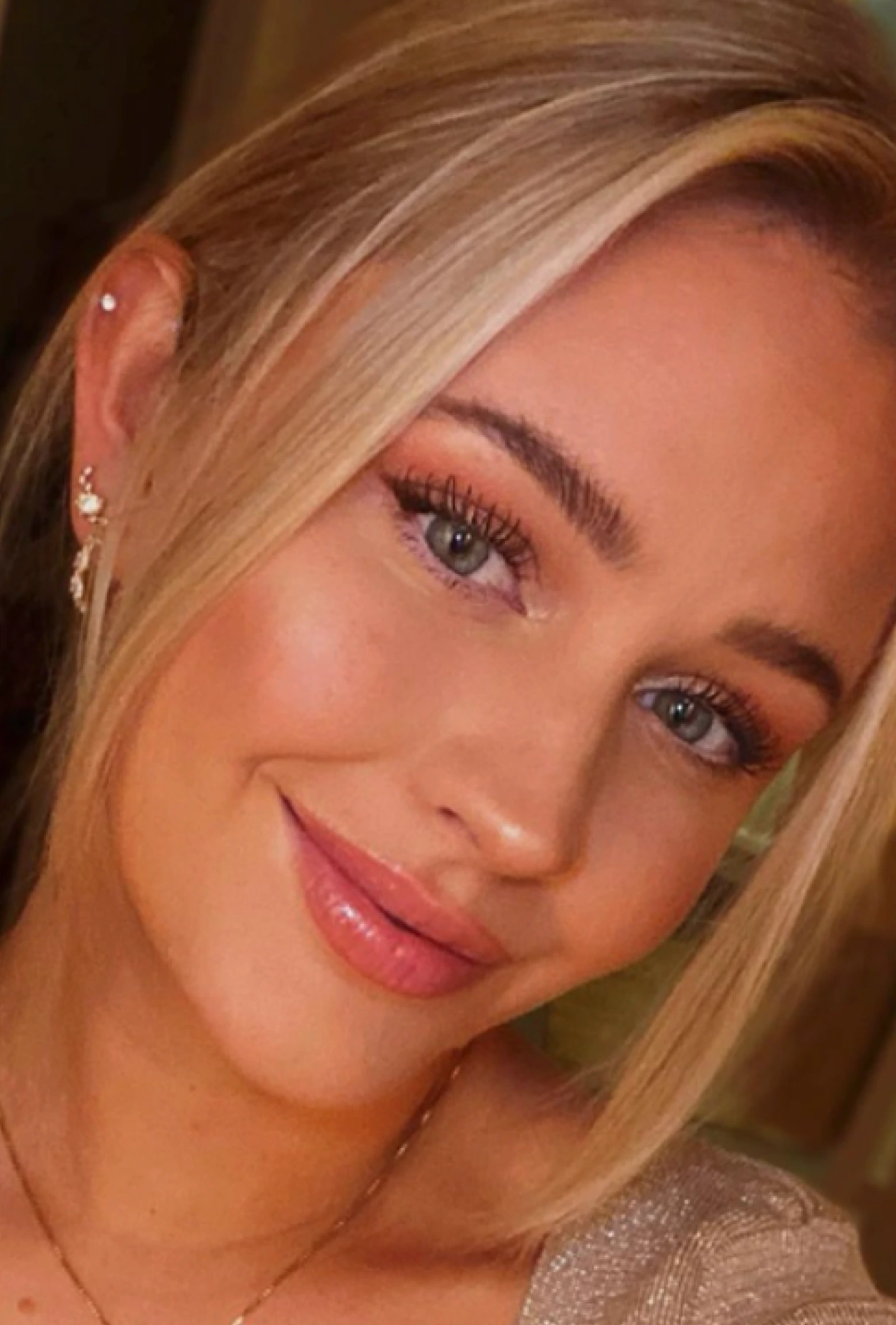 A image of beautiful girl
